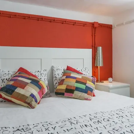 Apartament Large & Relaxing Loft In Alfama Lizbona