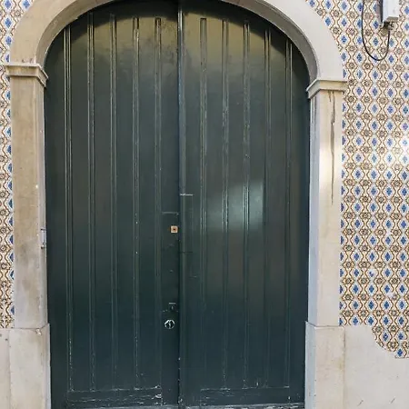 Large & Relaxing Loft In Alfama Apartament Lizbona